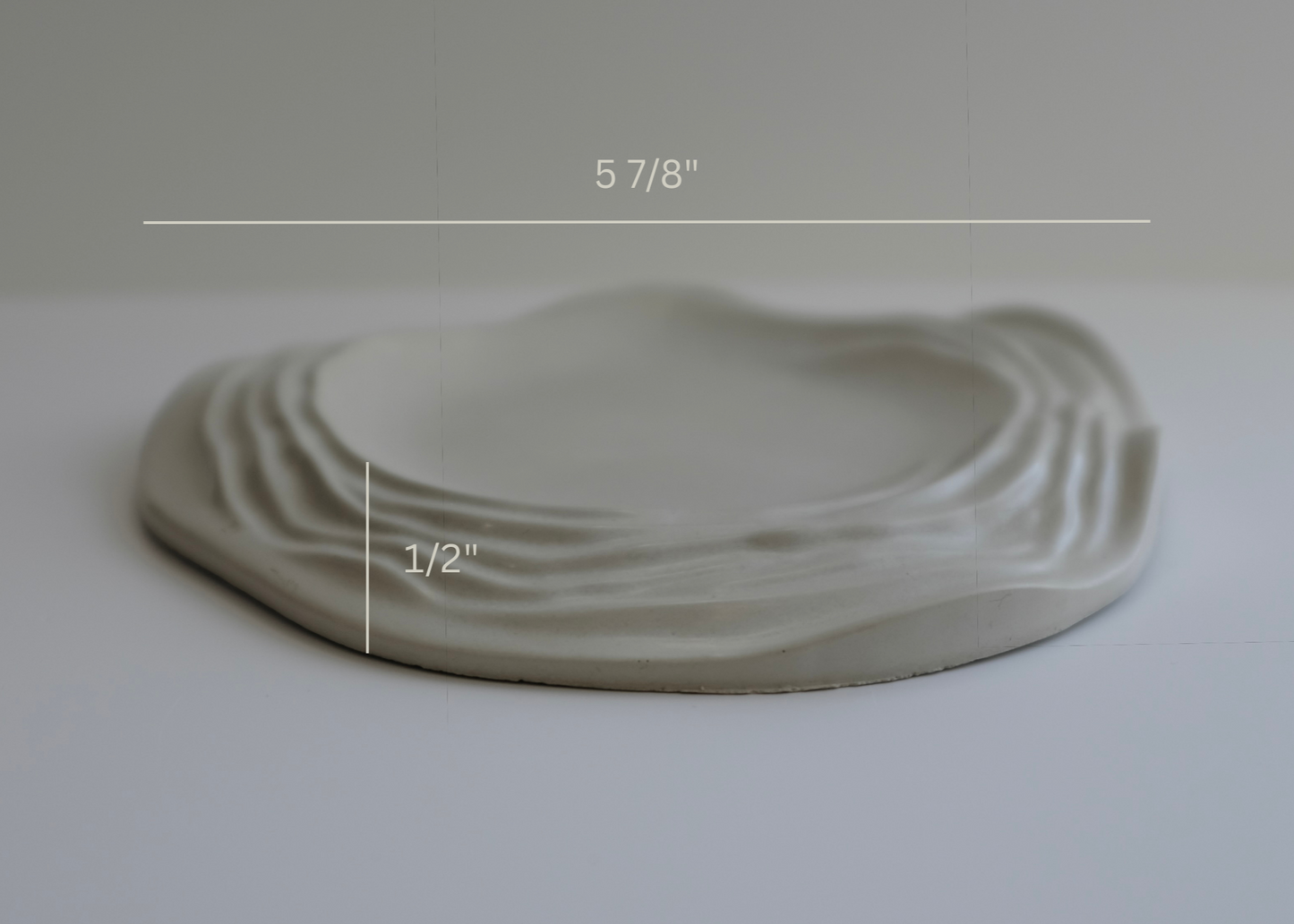 Round Wave Tray