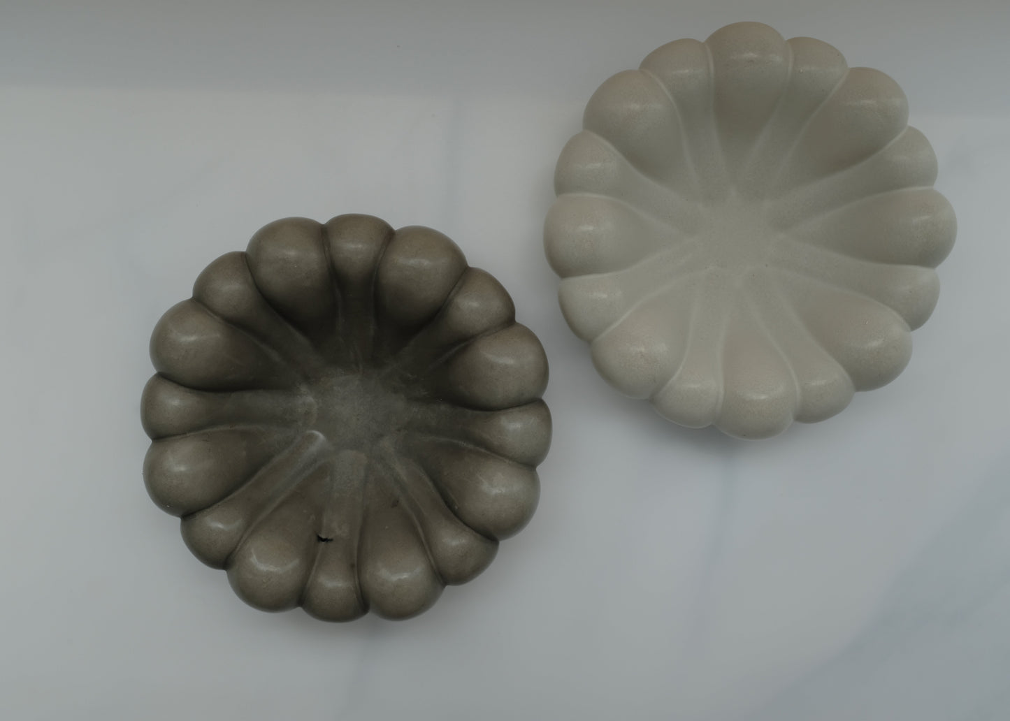 Fluted bowl