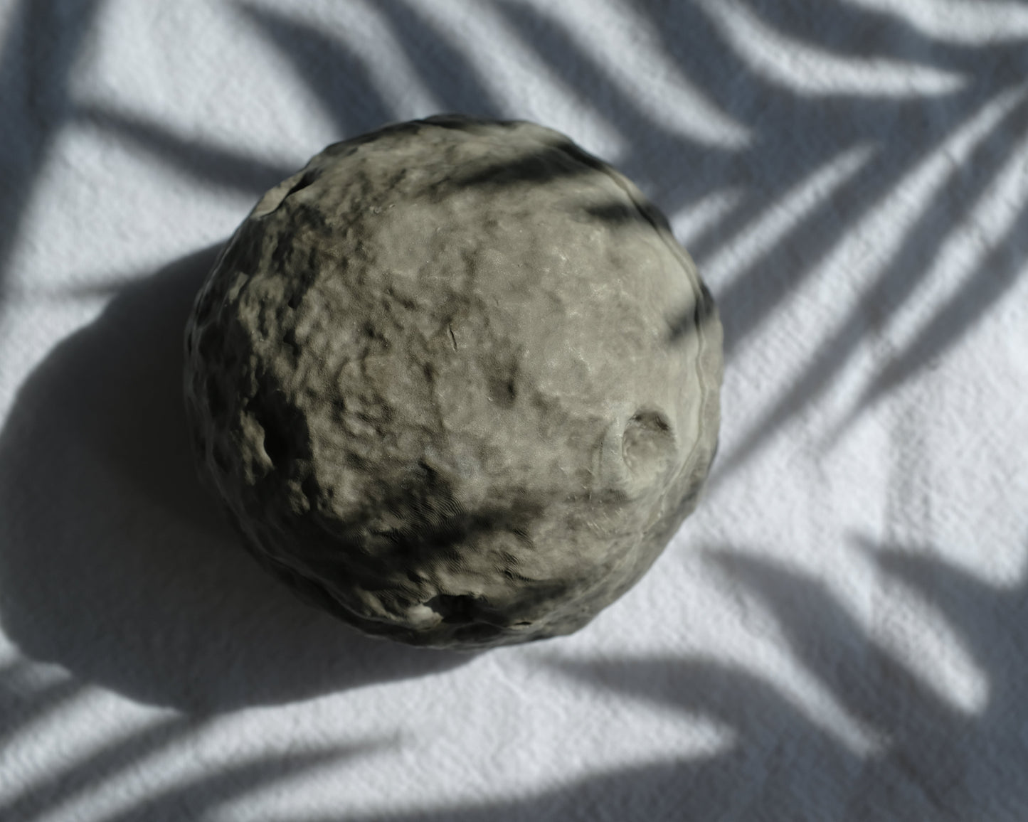Moon jar