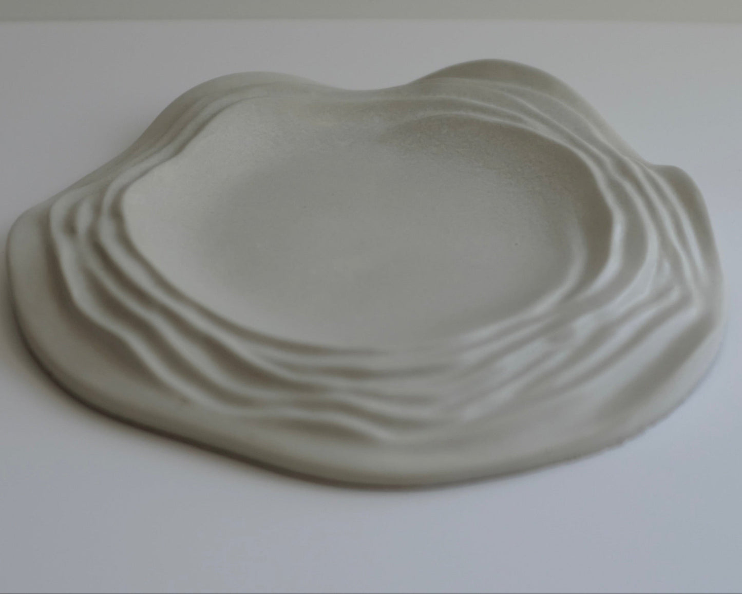 Round Wave Tray