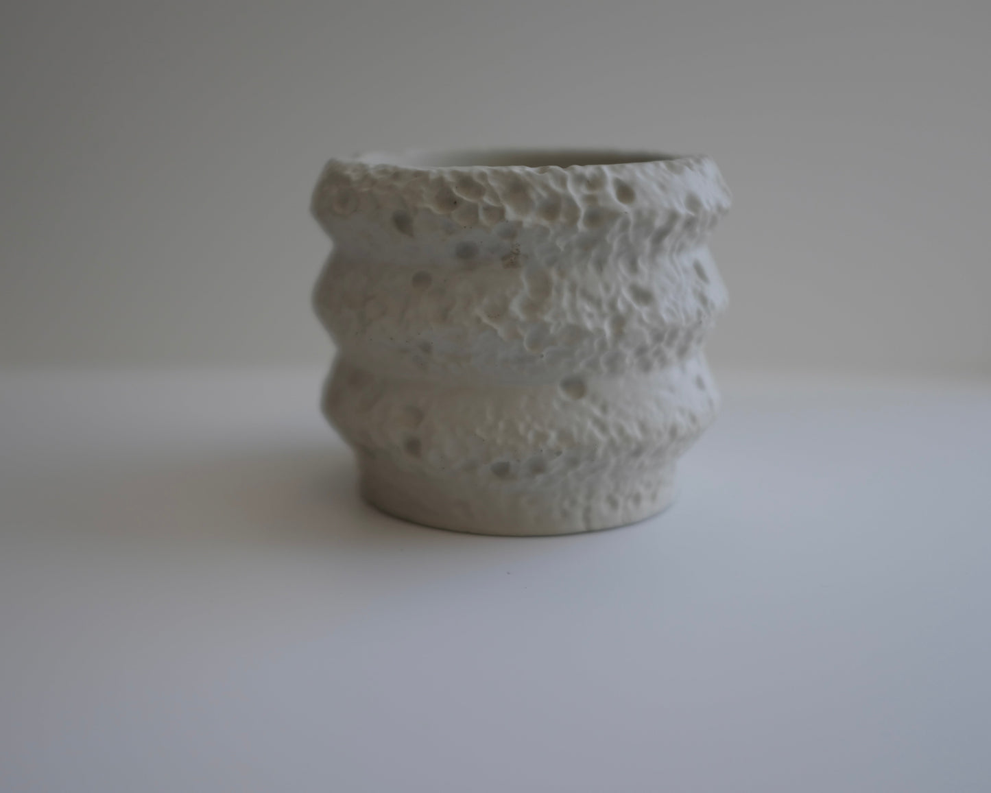 Textured cup