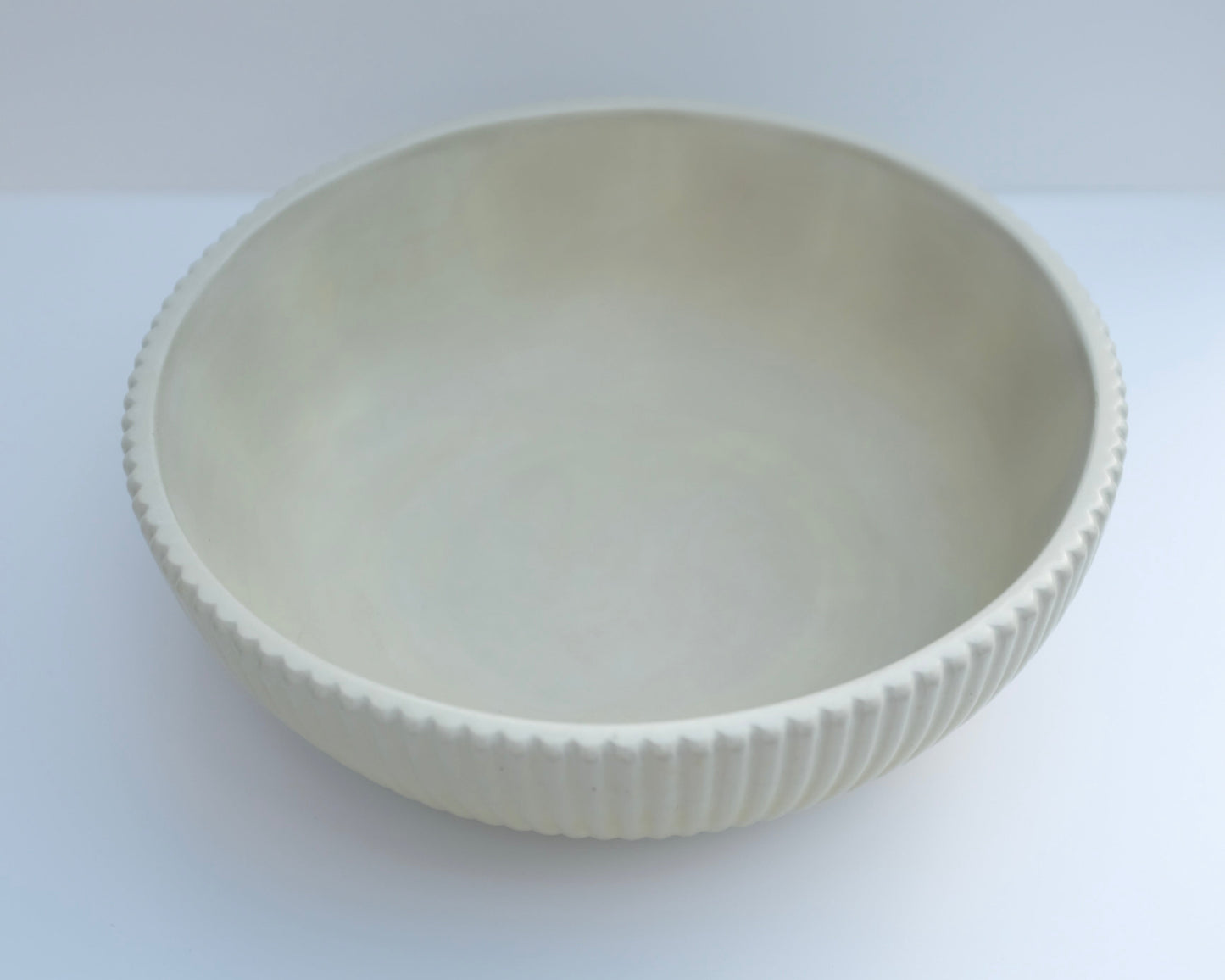 Ribbed bowl