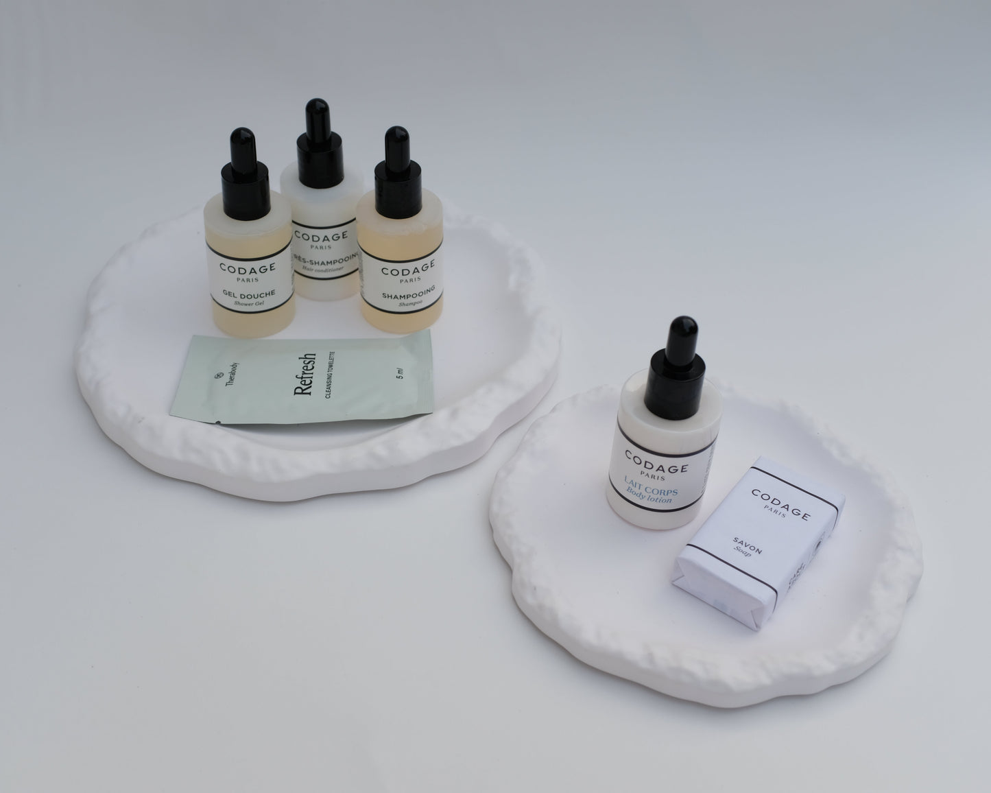 Round Rock Textured Tray Resin