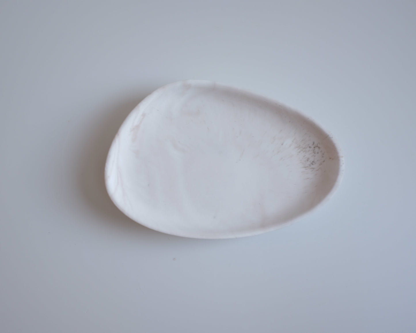 Triangle tray