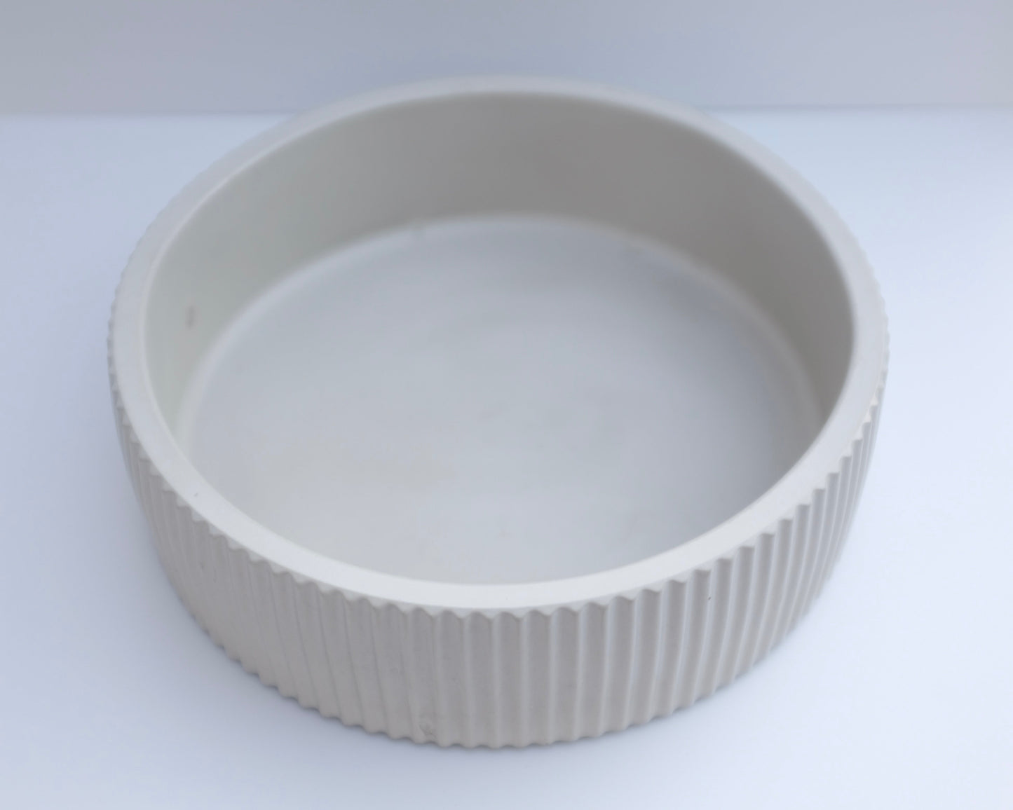 Fluted bowl