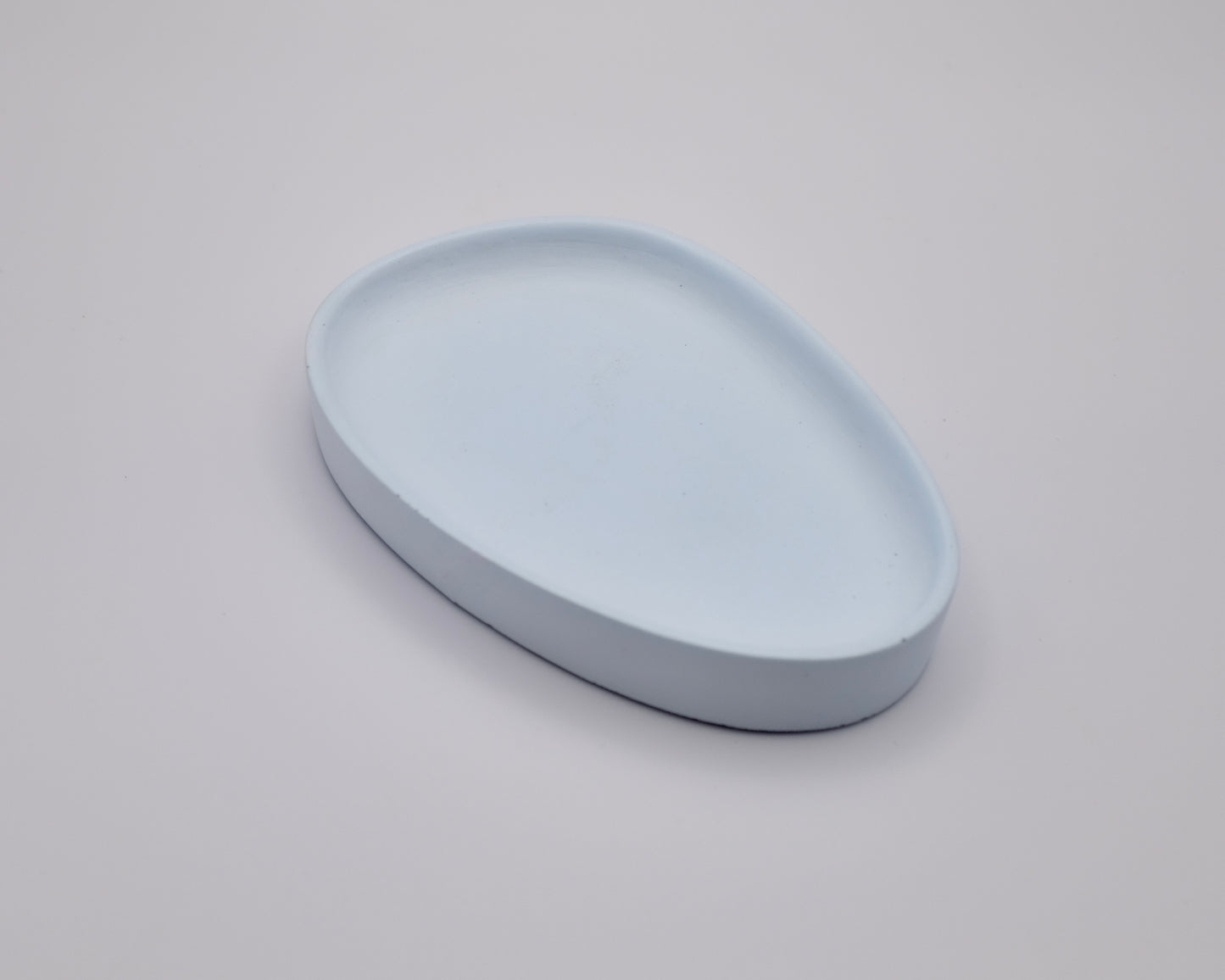 Triangle tray