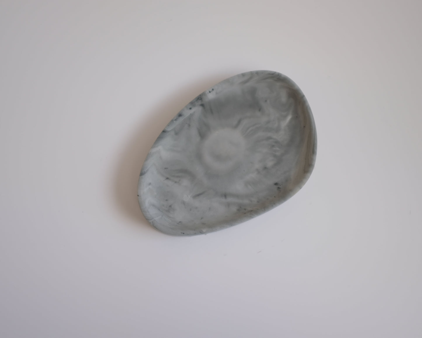Triangle tray